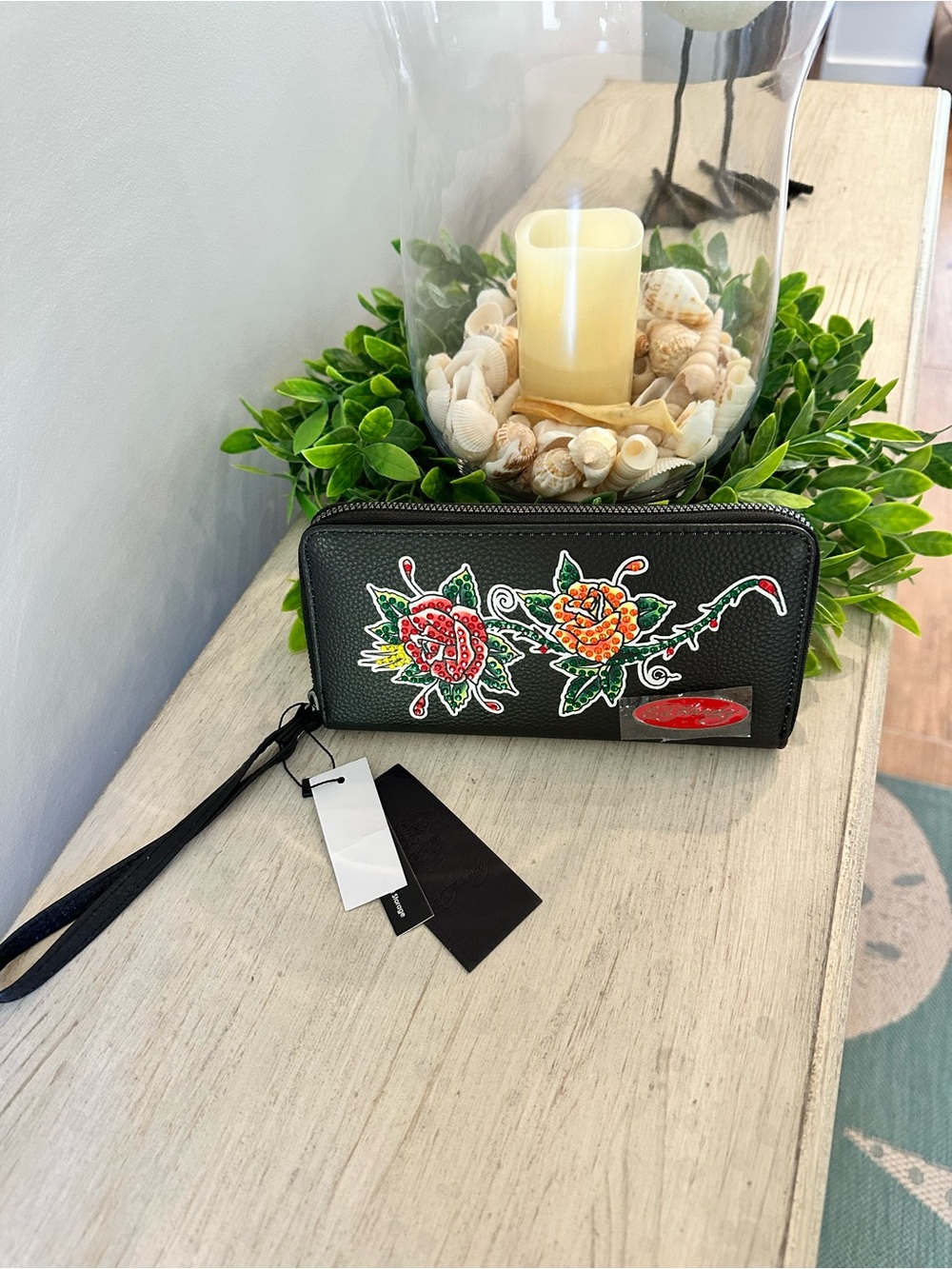 Ed Hardy roses rhinestone Black Zip Wallet